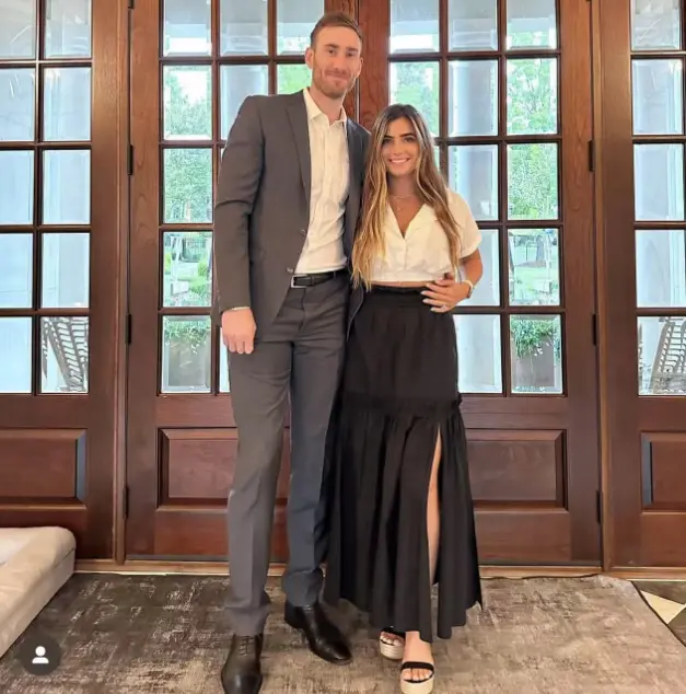 但数据下滑, 就带着一家